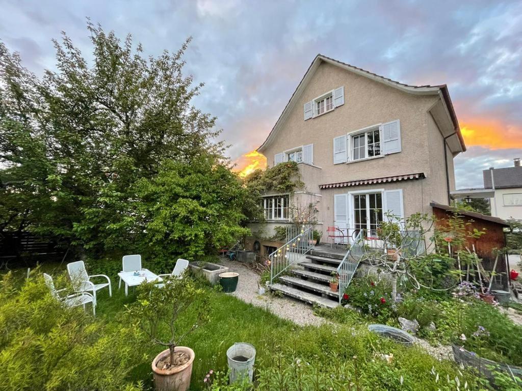 Au Jardin Bed & Breakfast Zuchwil Dış mekan fotoğraf